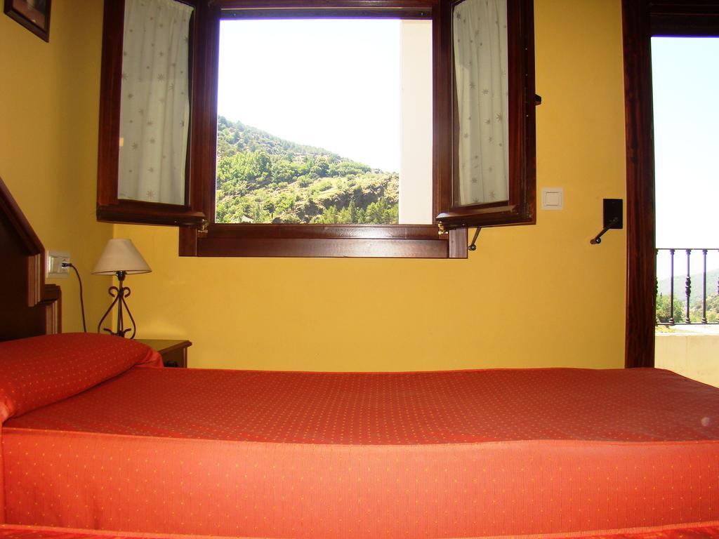 Hotel Rural Pepe Alvarez Trevélez Værelse billede